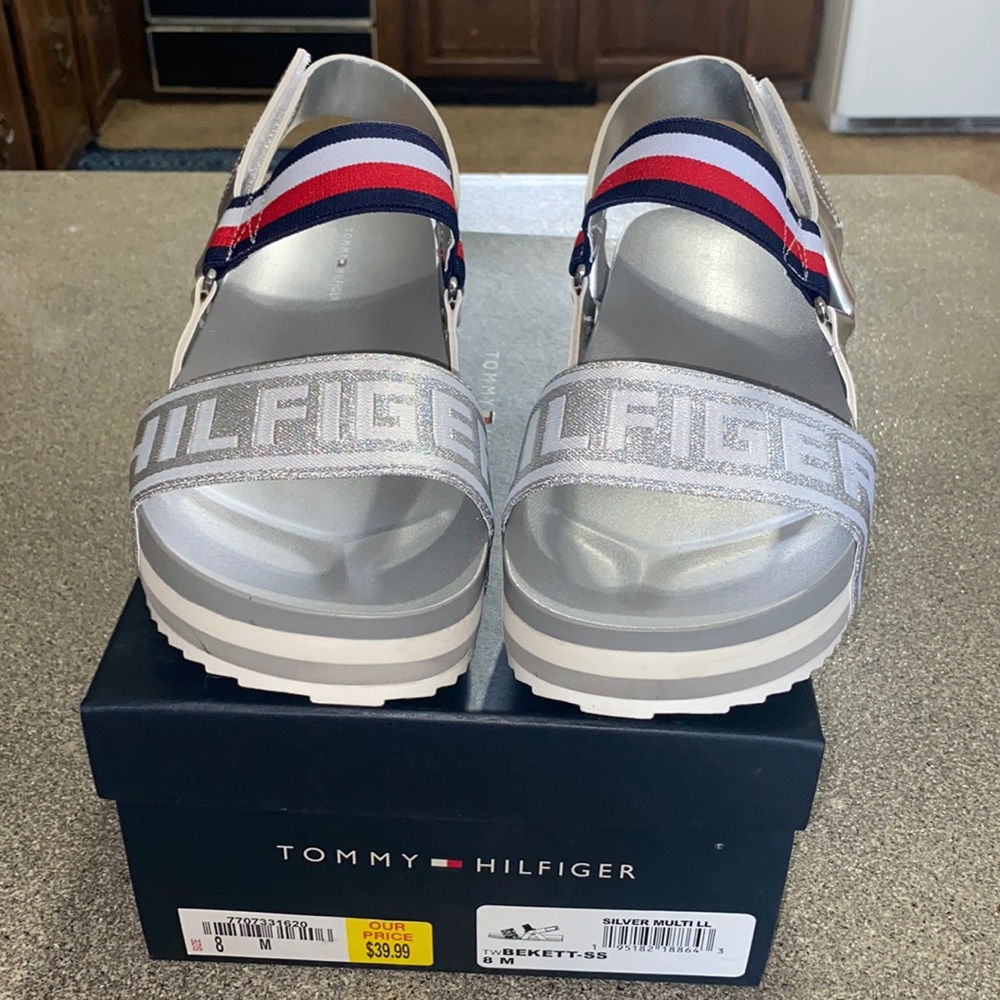 NWT Tommy Hilfiger Sandals